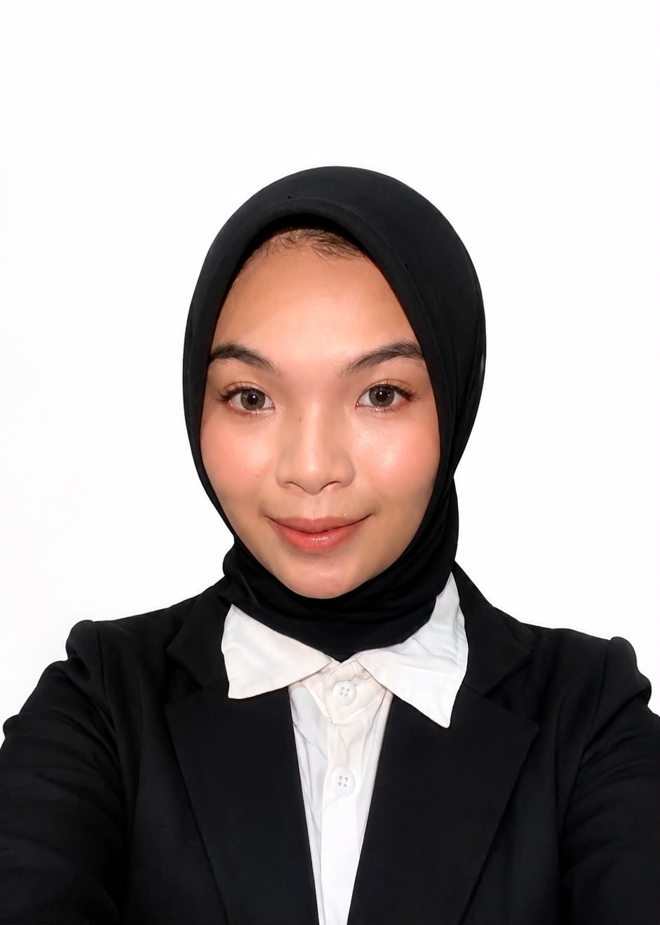 Farhana Shopwatunnada, S.M